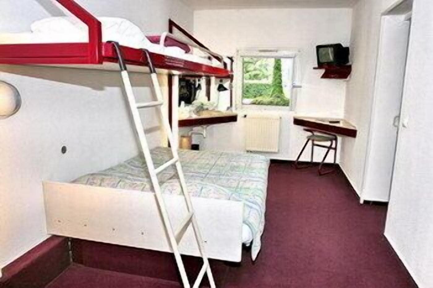 Drive Inn Hotel โตโรกบาลินท์ ภายนอก รูปภาพ