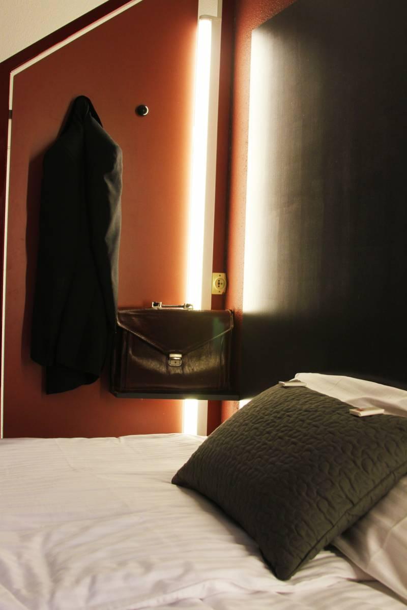 Drive Inn Hotel โตโรกบาลินท์ ภายนอก รูปภาพ